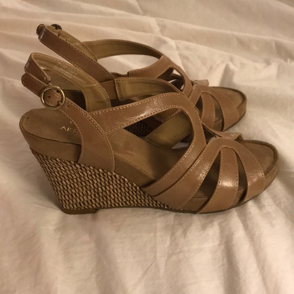 AEROSOLES Shoes - Aerosoles sandals. NWT